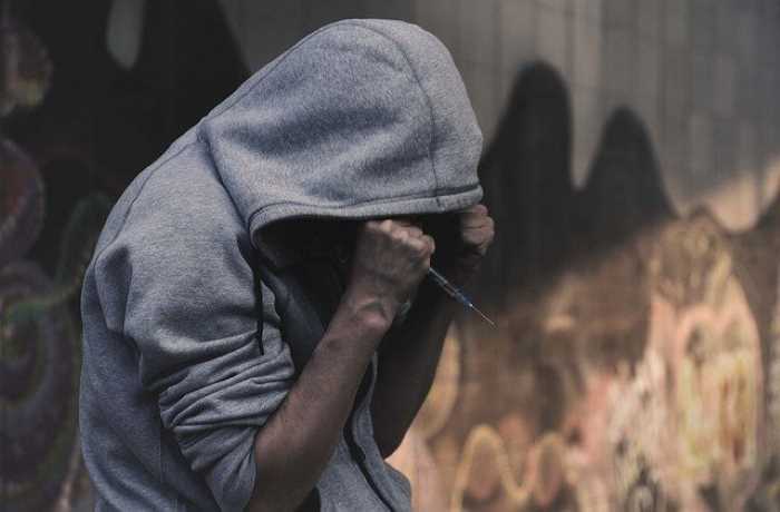 Όνειρα της άσπρης σκόνης- ΘΟΔΩΡΗΣ ΒΟΡΙΑΣ