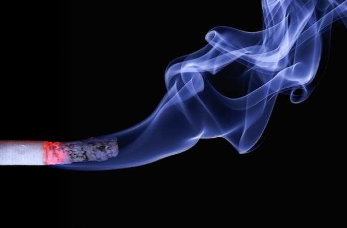 Ο χώρος μύριζε τσιγάρο χτεσινό- ΘΟΔΩΡΗΣ ΣΑΡΗΓΚΙΟΛΗΣ
