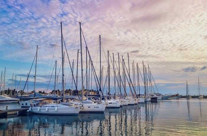 Το λιμάνι στην ποίηση (ποιήματα)