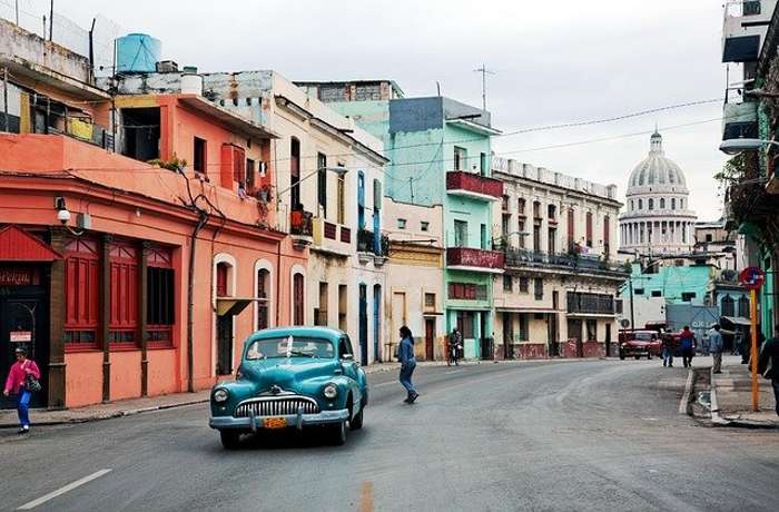 Κάποτε στην Κούβα- ΟΜΗΡΟΣ ΞΕΝΙΔΗΣ