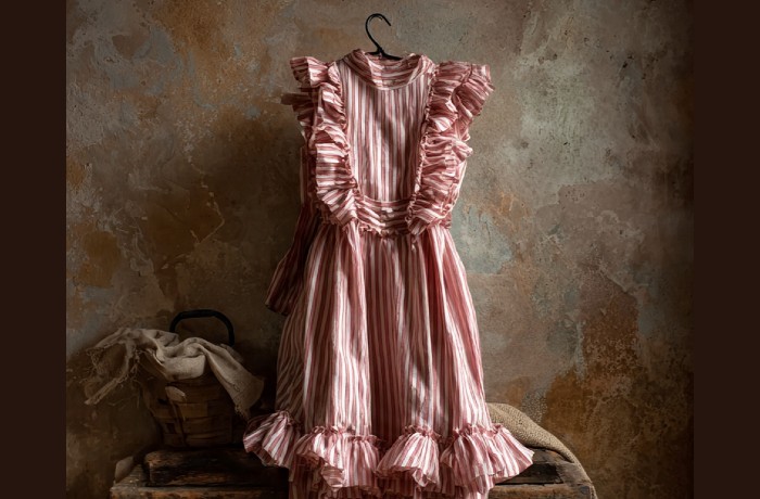 Το φουστανάκι με τους φραμπαλάδες-ΡΟΥΛΑ ΒΑΣΙΛΑ